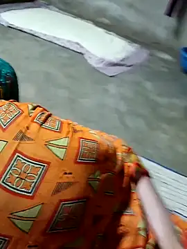 Hot hiuj online show from 04-23-26, 04:31