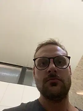 Snapshot of catarinenseputo chatting on 02-28-26, 03:07 catarinenseputo online show from 02-28-26, 03:07