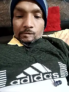 Snapshot of RAMANAND_35 chatting on 01-09-26, 10:11 RAMANAND 35 online show from 01-09-26, 10:11