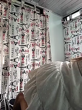 natalliecoopers online show from 04-23-26, 07:16