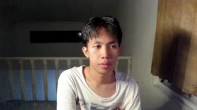 Snapshot of geltwt_id chatting on 05-10-26, 03:39 geltwt id online show from 05-10-26, 03:39