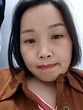   BingBing   online show from 02-16-26, 02:24