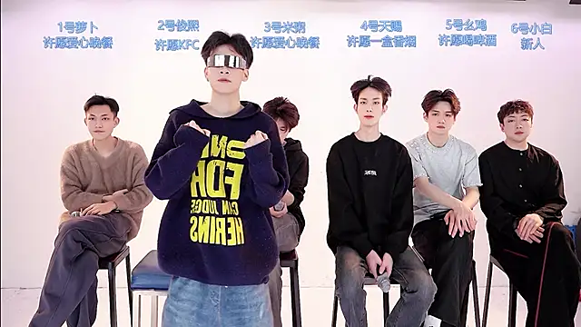 HD-stick998 online show from 02-06-26, 09:12