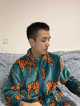 TOYOTA-01 online show from 01-11-26, 02:22