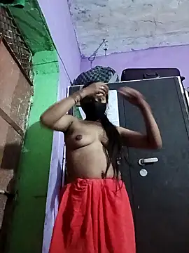 Snapshot of Kinjal_setty chatting on 05-06-26, 06:02 Kinjal setty online show from 05-06-26, 06:02