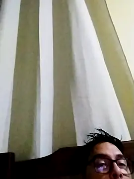 Snapshot of Erbst_Morni chatting on 01-16-26, 11:36 Erbst Morni online show from 01-16-26, 11:36