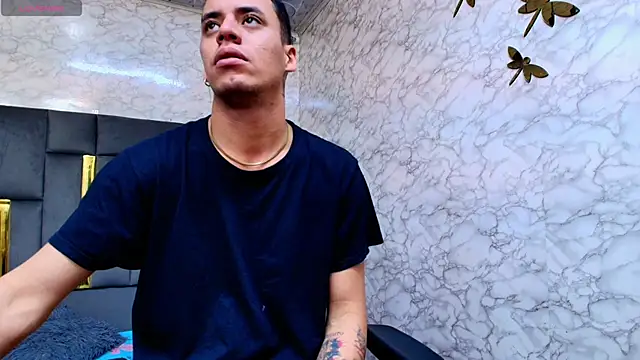 Snapshot of Brent_Storne chatting on 02-06-26, 02:05 Brent Storne online show from 02-06-26, 02:05