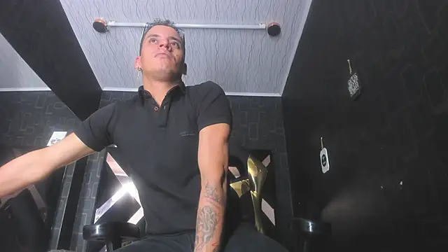 Snapshot of Brent_Storne chatting on 03-03-26, 11:54 Brent Storne online show from 03-03-26, 11:54