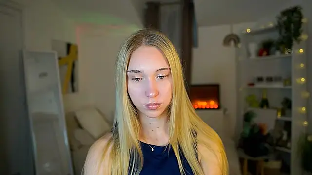 Snapshot of MilaBunny2000 chatting on 02-13-26, 09:16 MilaBunny2000 online show from 02-13-26, 09:16