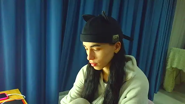 Vlada Elfie online show from 02-08-26, 02:37