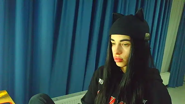 Vlada Elfie online show from 03-10-26, 06:35