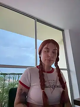 alesziarose  online show from 02-05-26, 11:20