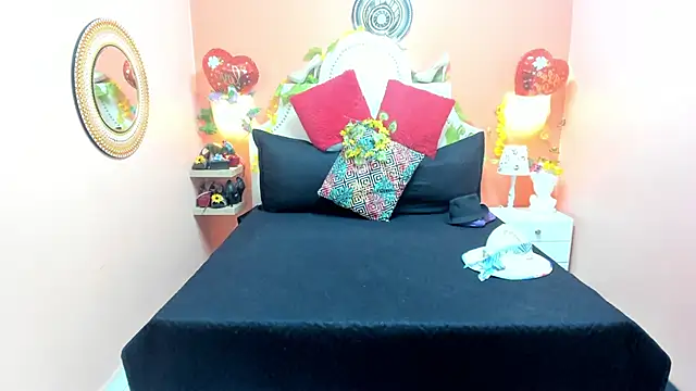 Dalila Najjar  online show from 05-15-26, 02:24