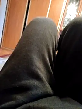 Snapshot of julianA1964 chatting on 01-07-26, 02:19 julianA1964 online show from 01-07-26, 02:19