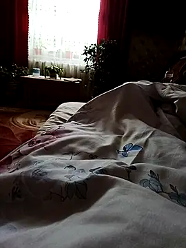 Snapshot of julianA1964 chatting on 01-11-26, 08:30 julianA1964 online show from 01-11-26, 08:30