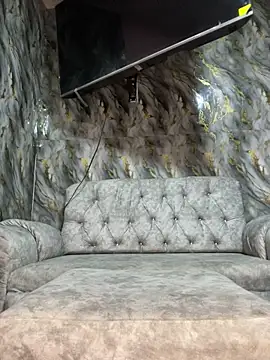 Sofibleaze online show from 04-28-26, 02:21