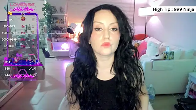 Snapshot of Vesagal chatting on 02-02-26, 03:05 Vesagal online show from 02-02-26, 03:05