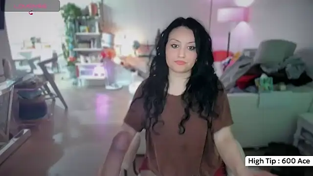 Snapshot of Vesagal chatting on 03-21-26, 03:00 Vesagal online show from 03-21-26, 03:00