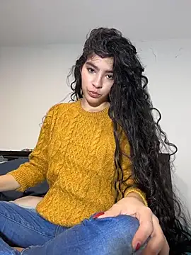 Snapshot of dani_bela chatting on 02-01-26, 11:25 dani bela online show from 02-01-26, 11:25