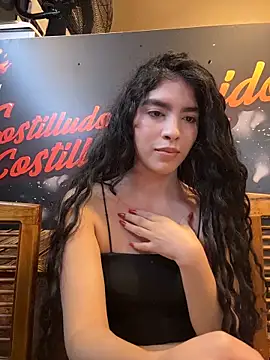 Snapshot of dani_bela chatting on 02-18-26, 11:01 dani bela online show from 02-18-26, 11:01