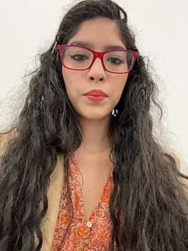 Snapshot of dani_bela chatting on 03-11-26, 10:05 dani bela online show from 03-11-26, 10:05