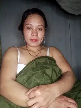 Snapshot of Piu_18 chatting on 02-19-26, 08:05 Piu 18 online show from 02-19-26, 08:05