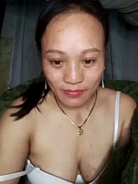 Snapshot of Piu_18 chatting on 02-26-26, 10:14 Piu 18 online show from 02-26-26, 10:14