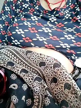 Snapshot of Queen_chayna chatting on 07-29-26, 12:53 Queen chayna online show from 07-29-26, 12:53