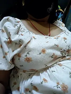 couple fun  online show from 04-28-26, 06:57