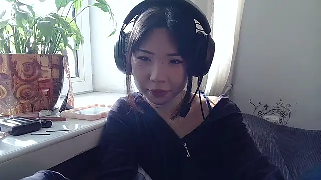 Snapshot of AprilOnilll chatting on 01-06-26, 07:34 AprilOnilll online show from 01-06-26, 07:34