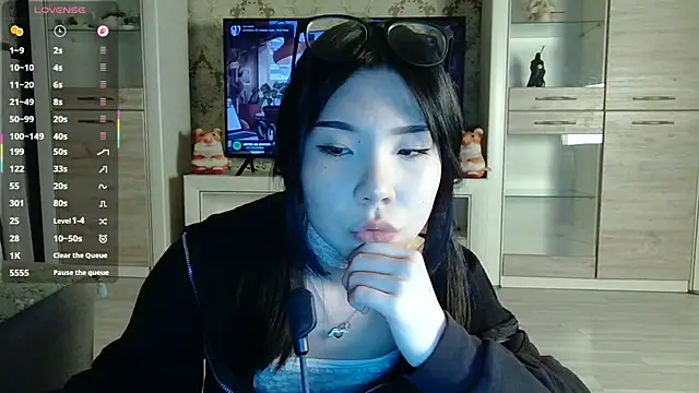 Snapshot of AprilOnilll chatting on 02-21-26, 01:45 AprilOnilll online show from 02-21-26, 01:45