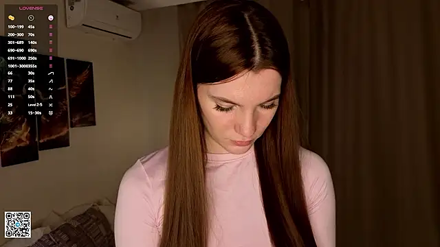 Snapshot of LaveraMeling chatting on 03-08-26, 06:39 LaveraMeling online show from 03-08-26, 06:39