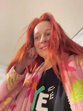 Lily Viola online show from 03-12-26, 06:36