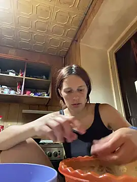Lily Viola online show from 06-25-26, 07:40