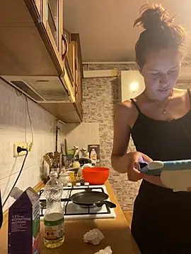 Lily Viola online show from 07-12-26, 04:47