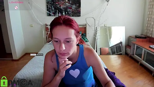 Lily Viola online show from 07-30-26, 07:29