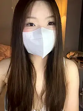 Snapshot of _xiaoxinxin_ chatting on 06-17-26, 02:29 xiaoxinxin online show from 06-17-26, 02:29