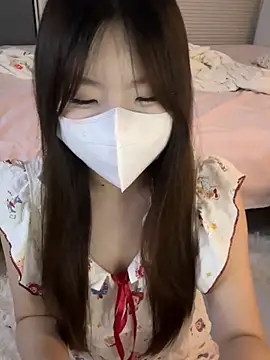  xiaoxinxin  online show from 07-18-26, 12:20
