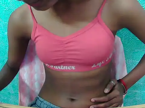 Snapshot of KiaraDoll002 chatting on 03-16-26, 05:44 KiaraDoll002 online show from 03-16-26, 05:44