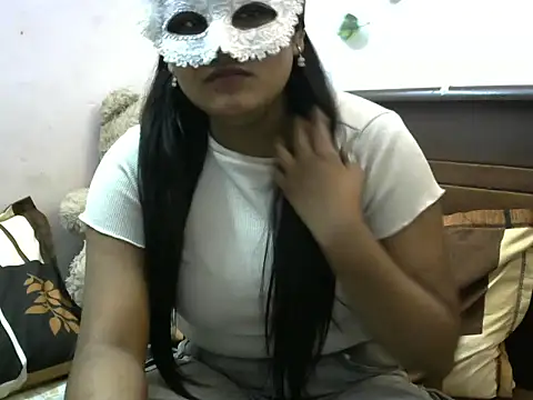 Snapshot of KiaraDoll002 chatting on 03-23-26, 05:06 KiaraDoll002 online show from 03-23-26, 05:06