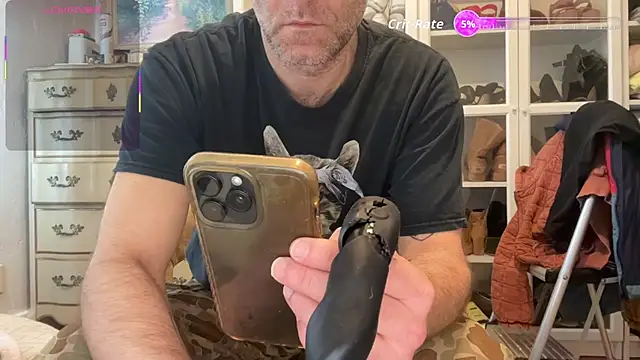 Snapshot of wolverinedream chatting on 02-18-26, 06:15 wolverinedream online show from 02-18-26, 06:15