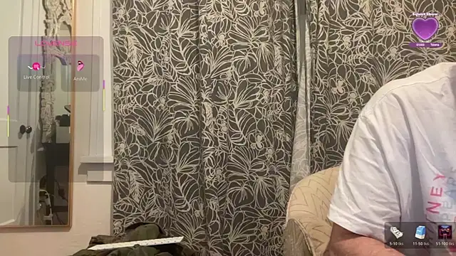 Snapshot of wolverinedream chatting on 03-08-26, 02:04 wolverinedream online show from 03-08-26, 02:04