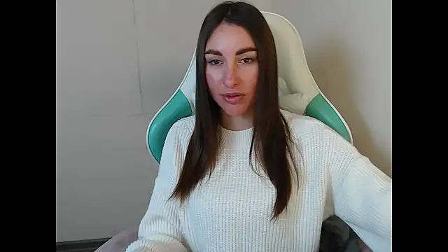 cammila horn online show from 04-24-26, 05:21