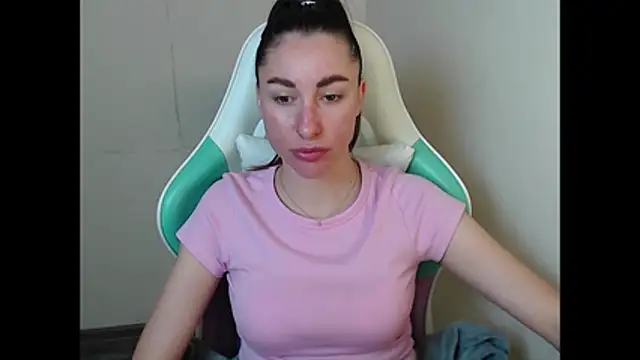 cammila horn online show from 04-26-26, 05:05