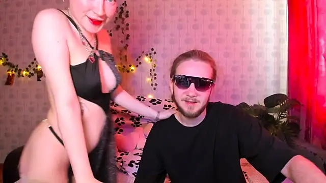 swiity room  online show from 05-10-26, 02:11