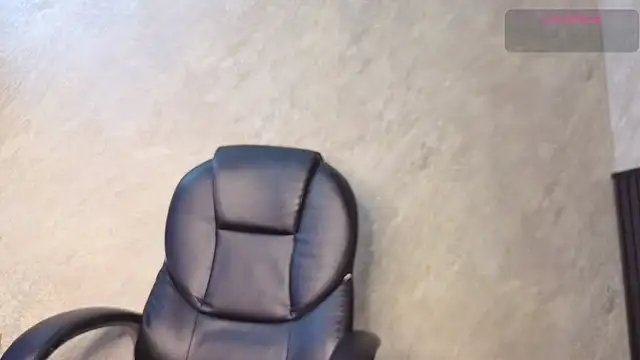 tanisha  lux online show from 04-25-26, 02:47