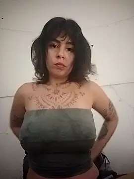 betty amorosa online show from 04-07-26, 02:01