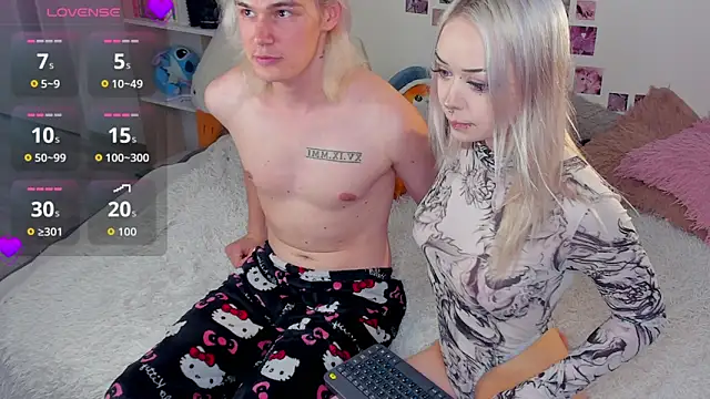 SweetheartsFriends online show from 06-17-26, 10:21