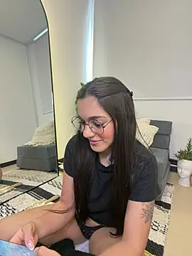 Snapshot of EVA_WILD1 chatting on 02-21-26, 08:32 EVA WILD1 online show from 02-21-26, 08:32