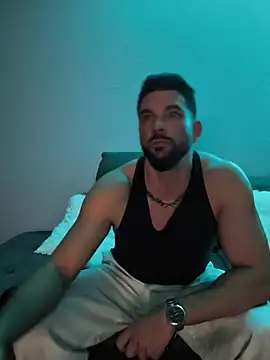 Snapshot of Angelo_33 chatting on 01-16-26, 07:40 Angelo 33 online show from 01-16-26, 07:40